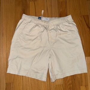 Men’s Cream Faux Khaki Shorts